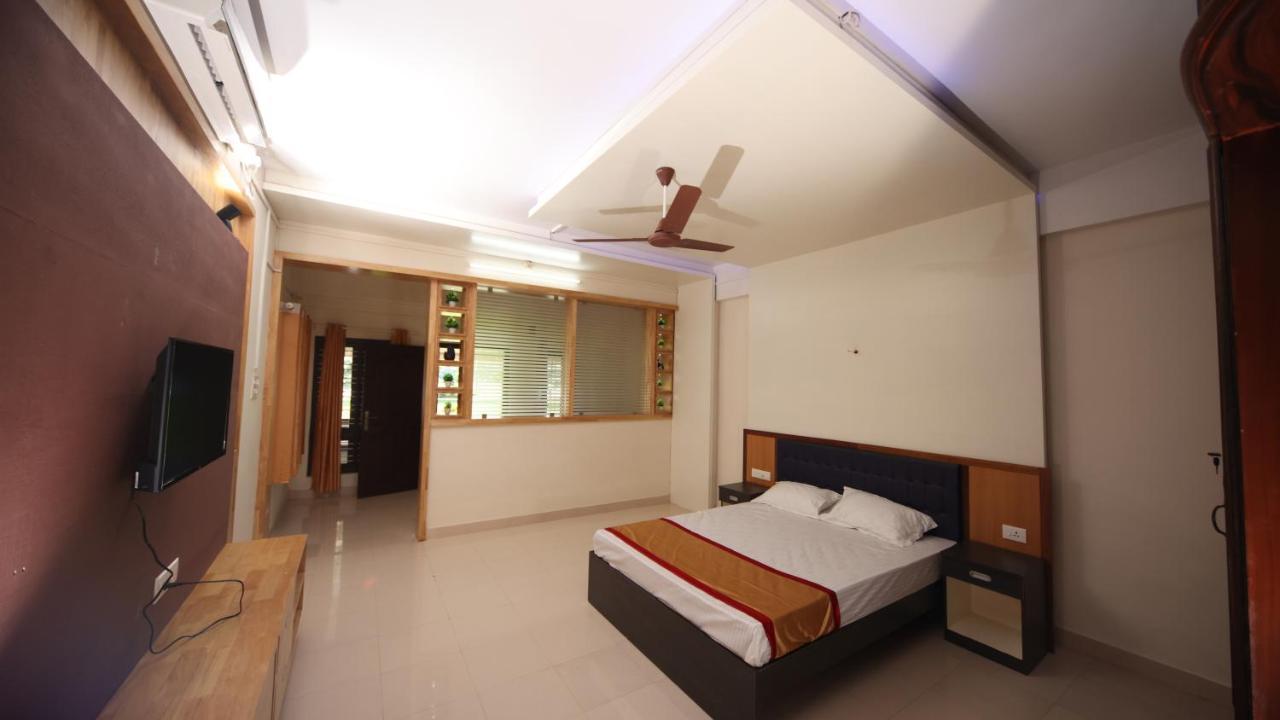 Ashtamudi Lake Garden Resorts Kollam Zewnętrze zdjęcie