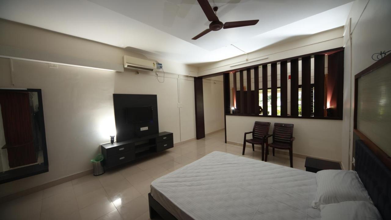 Ashtamudi Lake Garden Resorts Kollam Zewnętrze zdjęcie